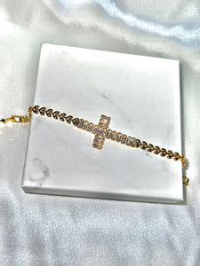 Cruz Bracelet